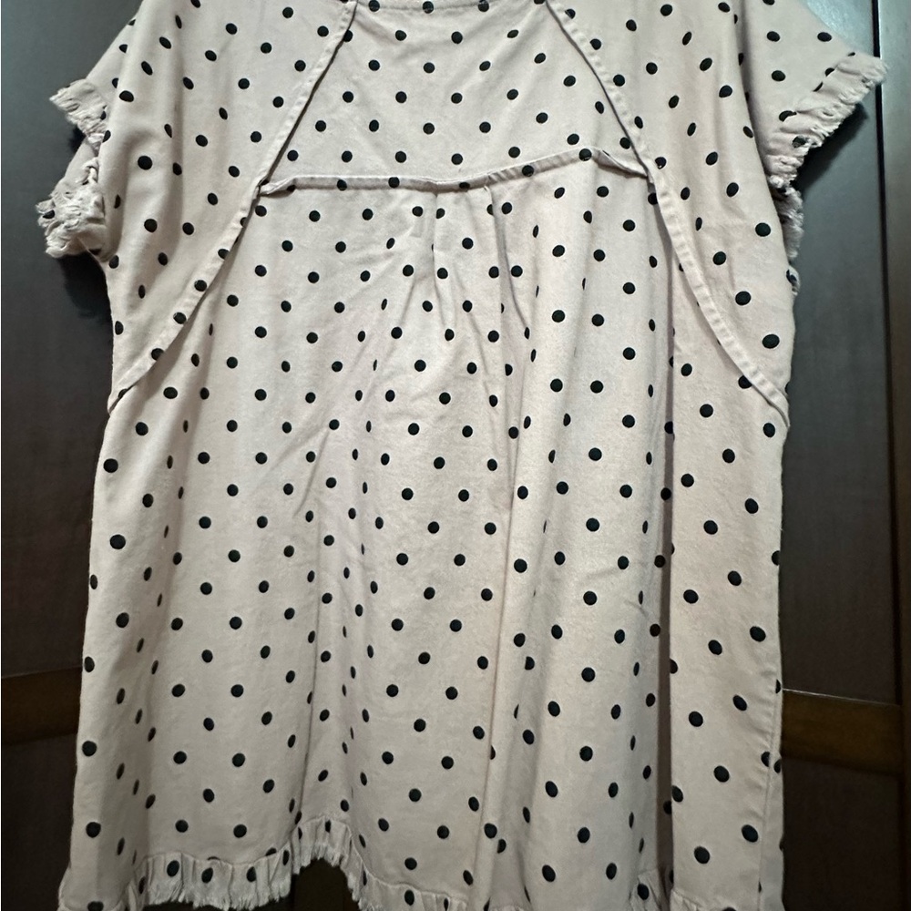 Linen - Picture 4 of 6